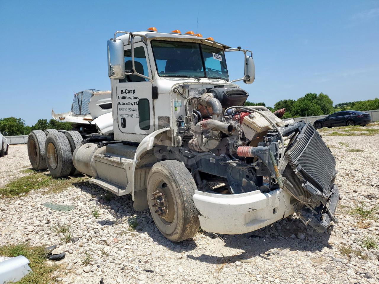 Peterbilt 384 12.9L  6 2013