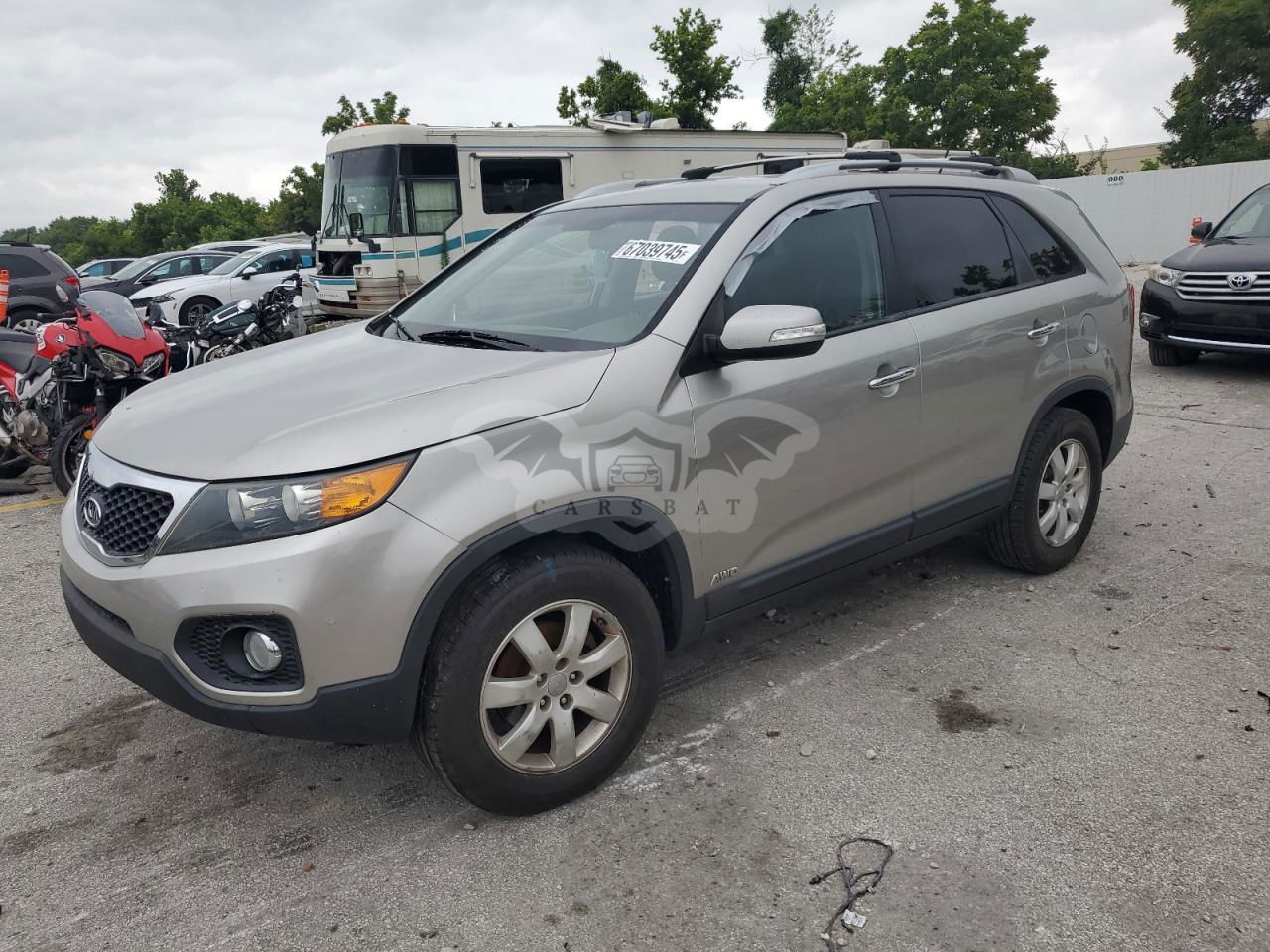 Kia Sorento LX 2.4L  4 2013