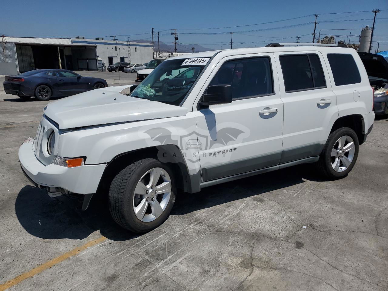 Jeep Patriot LATITUDE 2.4L  4 2011