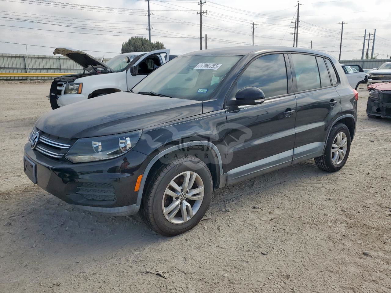 Volkswagen Tiguan S 2.0L  4 2012