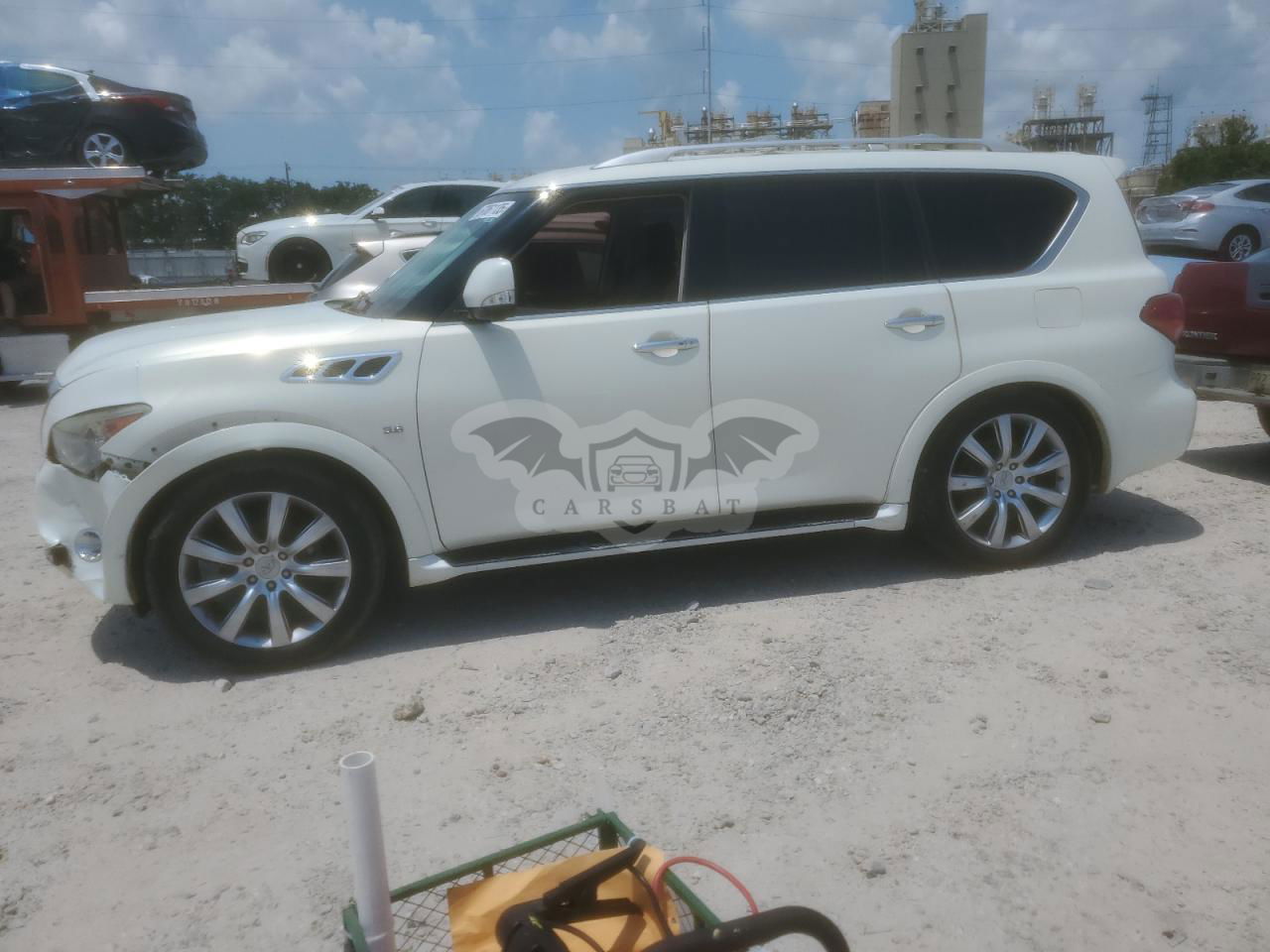 Infiniti QX80 5.6L  8 2014