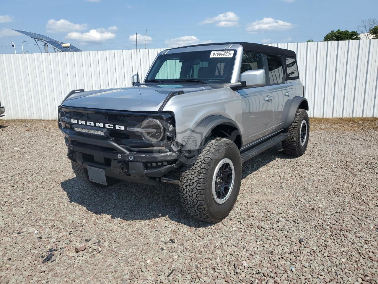 Ford Bronco OUTER BANKS 2.3L  4 2024