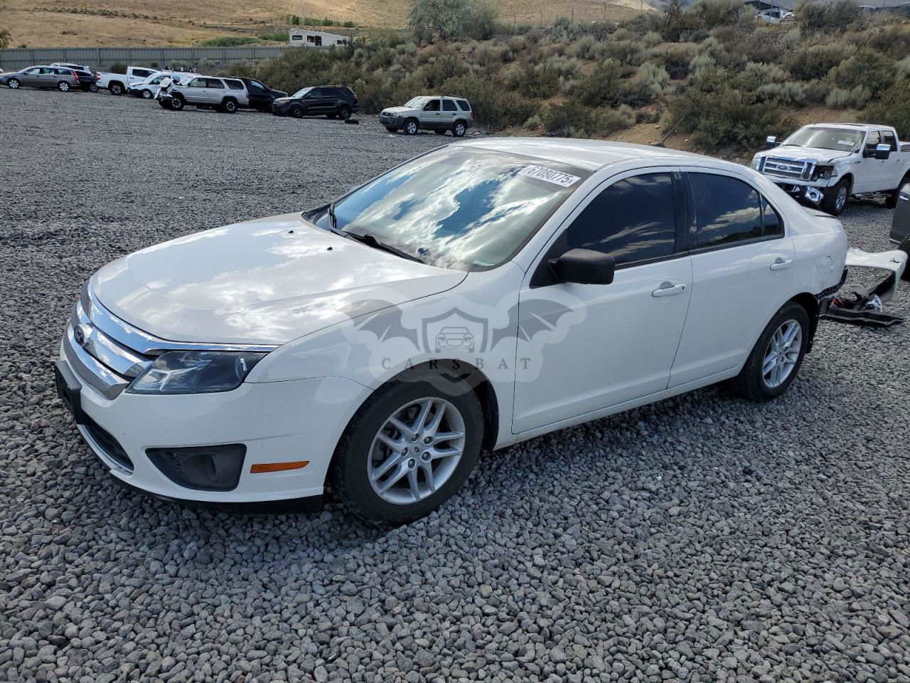 Ford Fusion S 2.5L  4 2012
