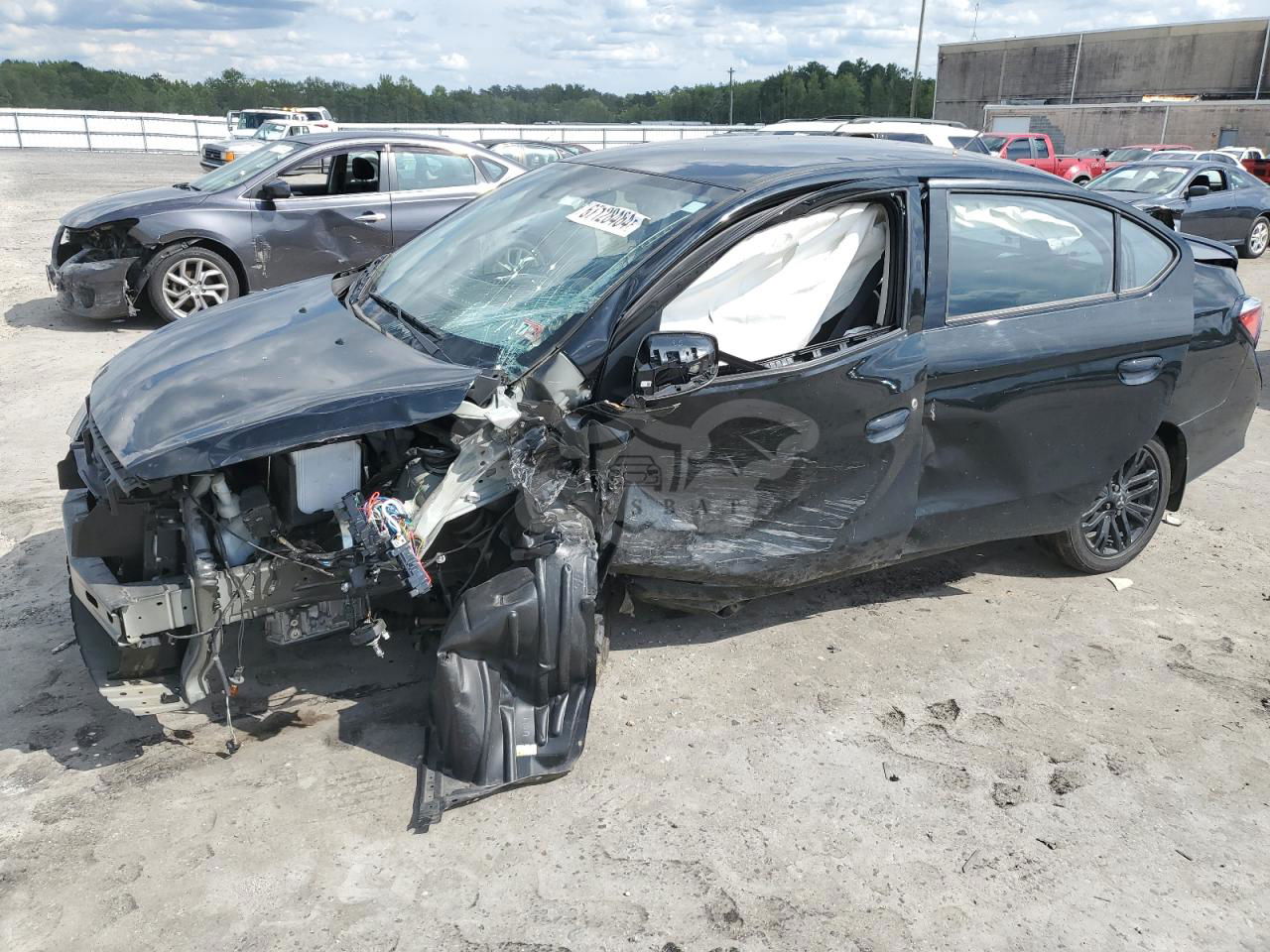 Mitsubishi Mirage G4 ES 1.2L  3 2022