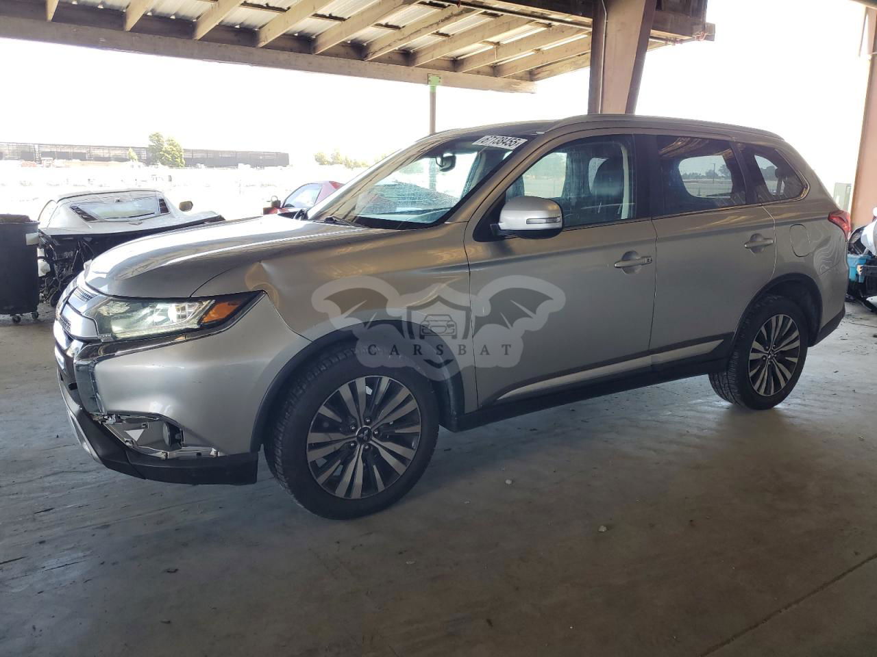 Mitsubishi Outlander SE 2.4L  4 2020