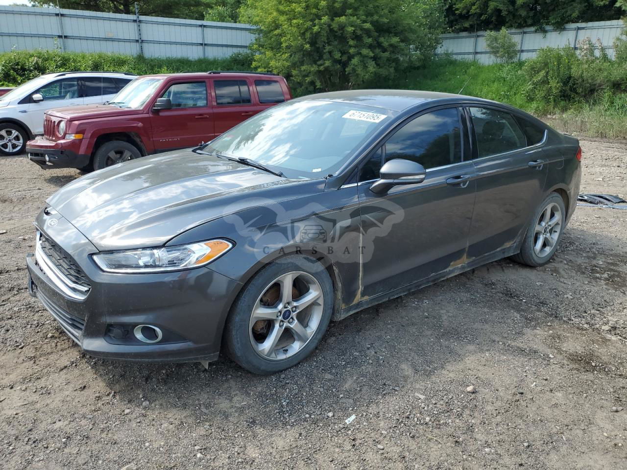 Ford Fusion SE 2.5L  4 2016