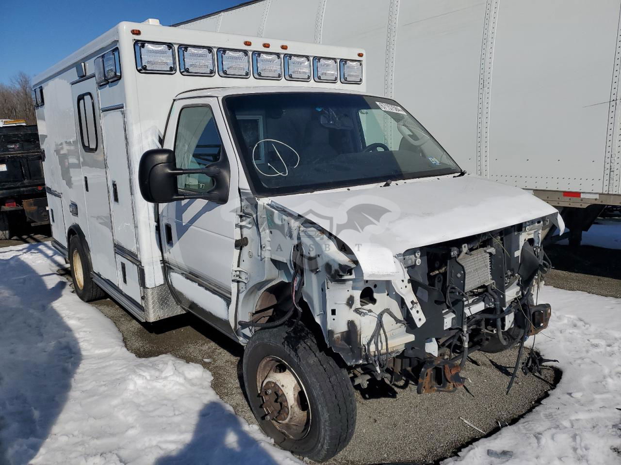 Ford Econoline E350 SUPER DUTY CUTAWAY VAN 7.3L  8 2022