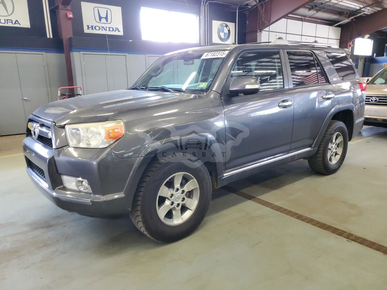 Toyota 4Runner SR5 4.0L  6 2011