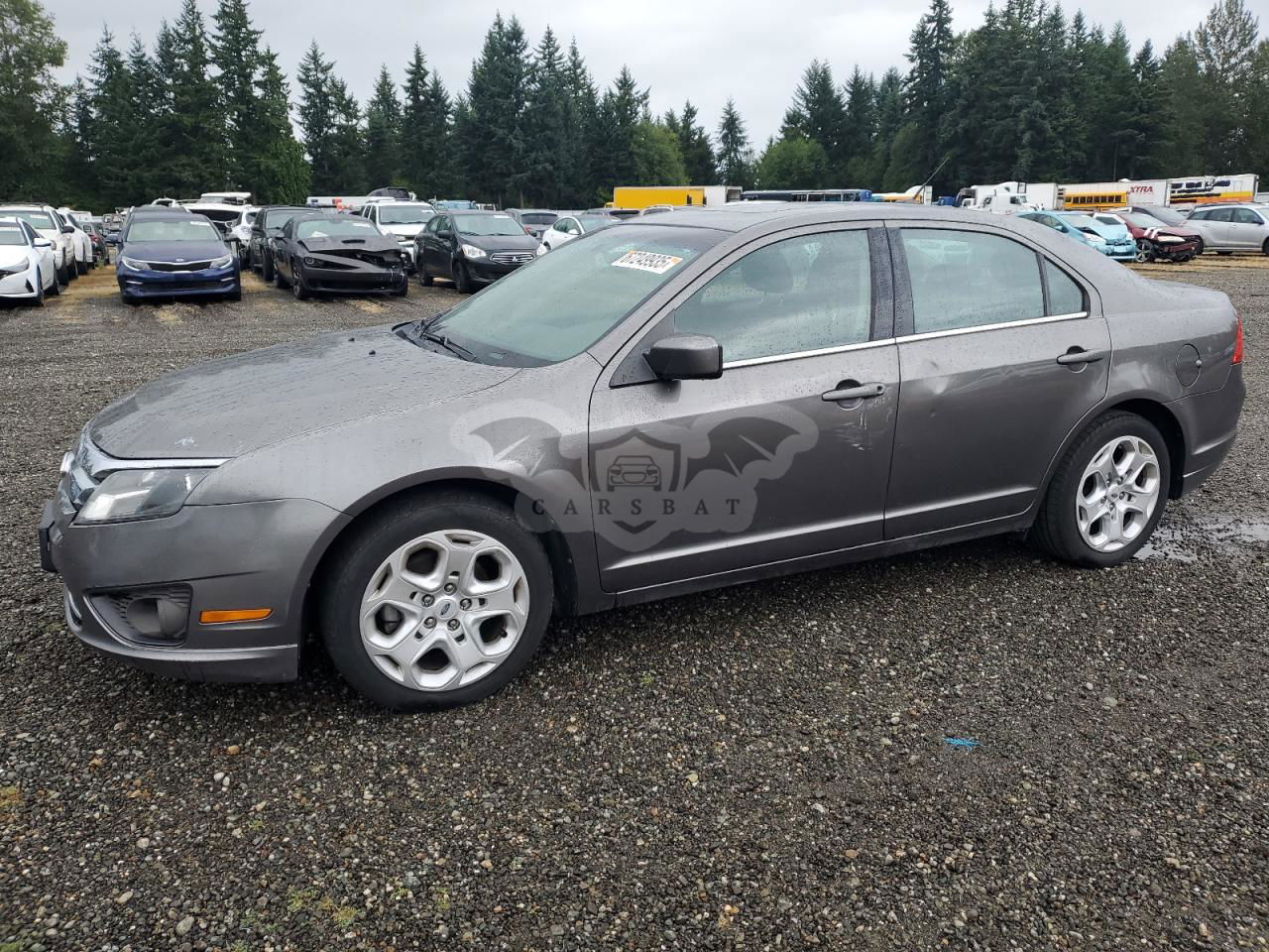Ford Fusion SE 2.5L  4 2011