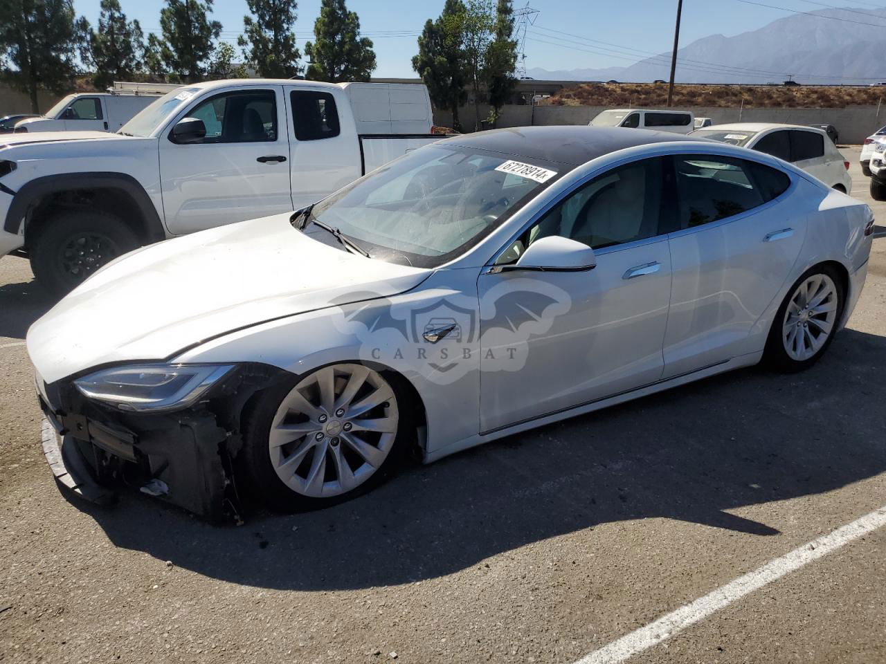 Tesla Model S 2020