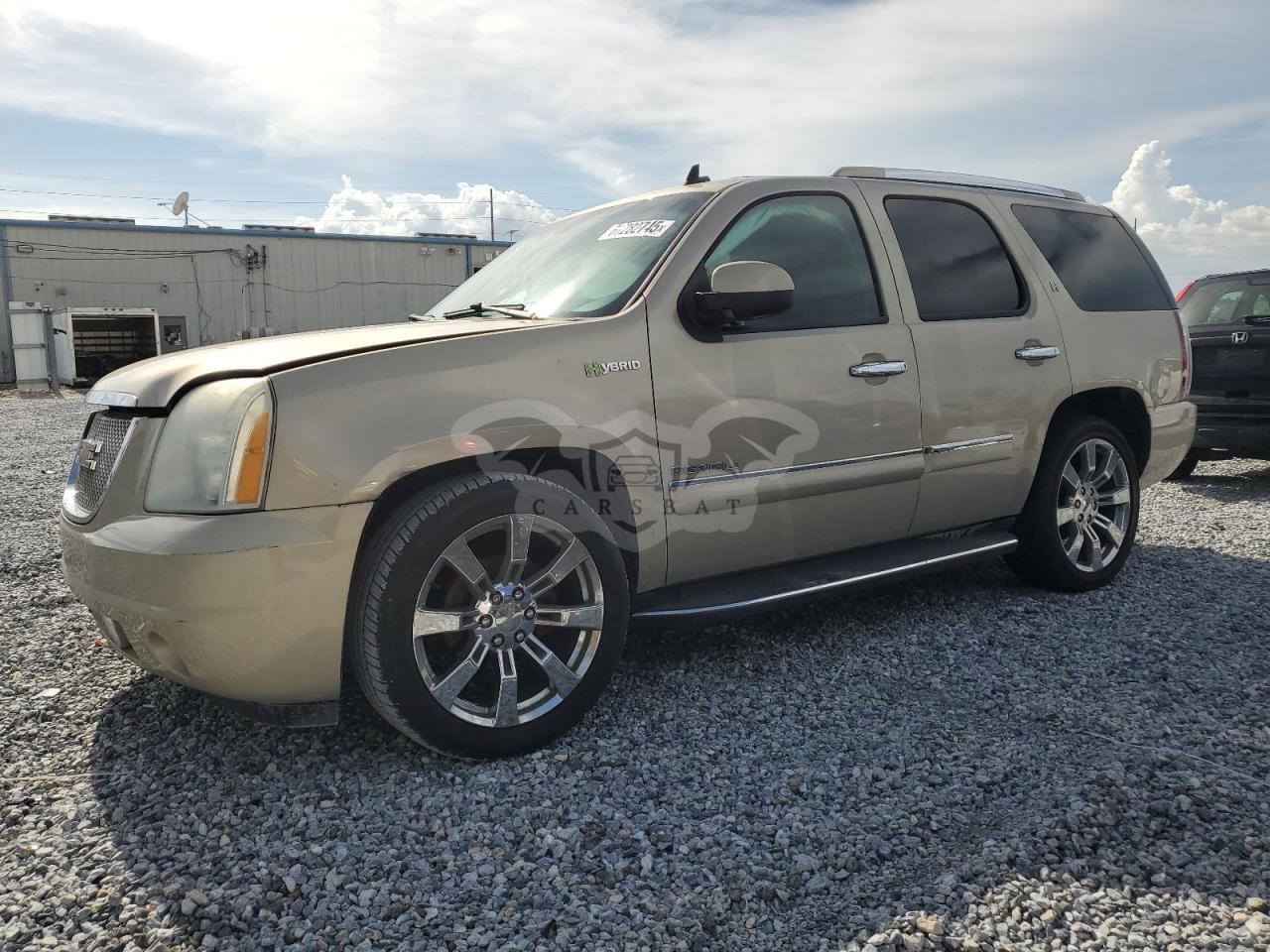 GMC Yukon DENALI HYBRID 6.0L  8 2010