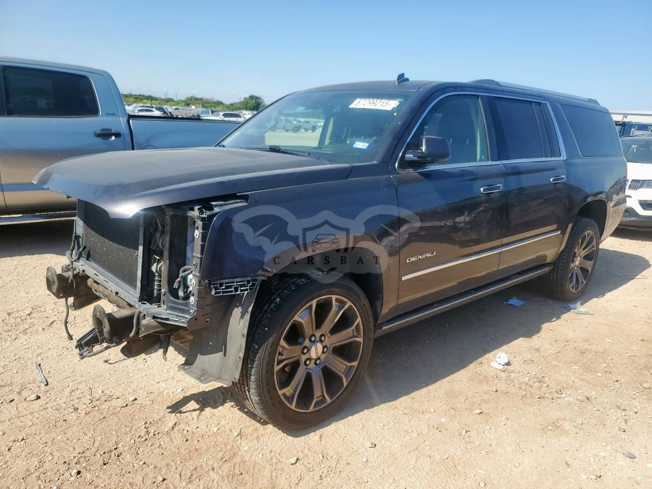 GMC Yukon DENALI 6.2L  8 2015