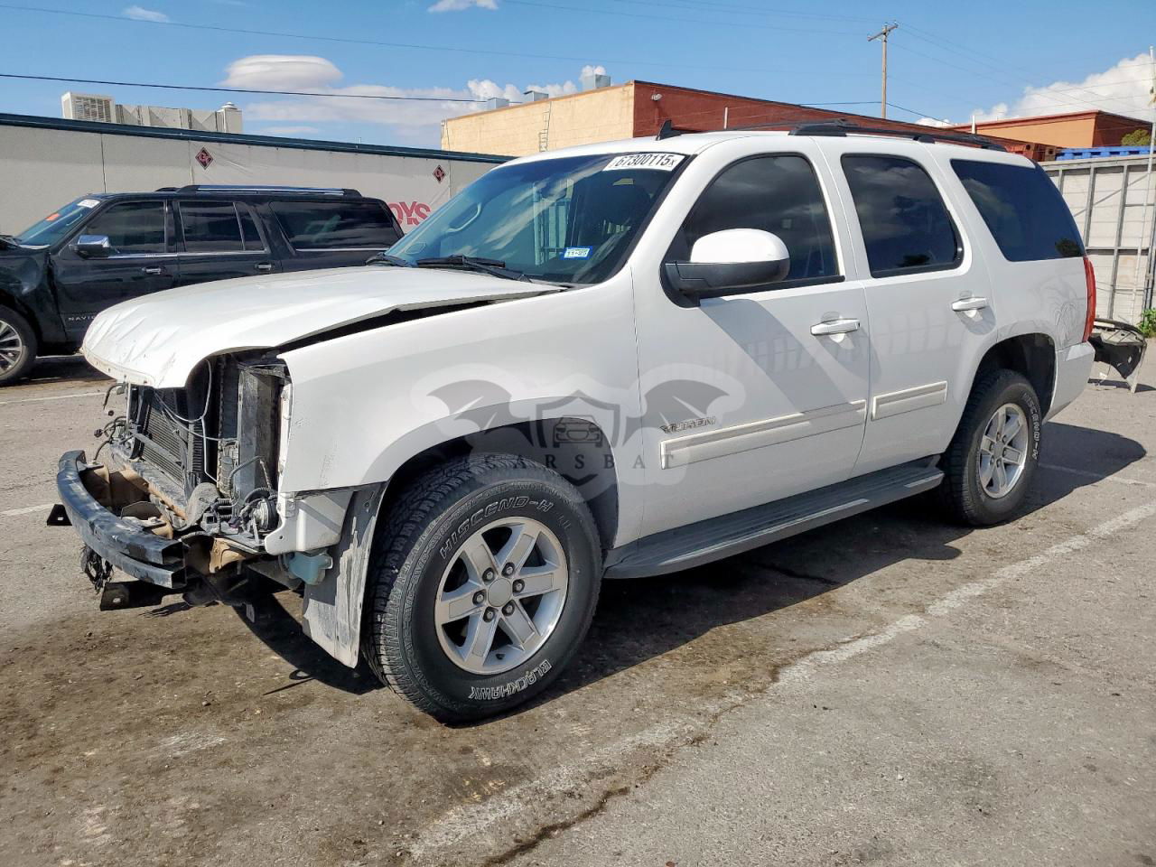 GMC Yukon SLE 5.3L  8 2013