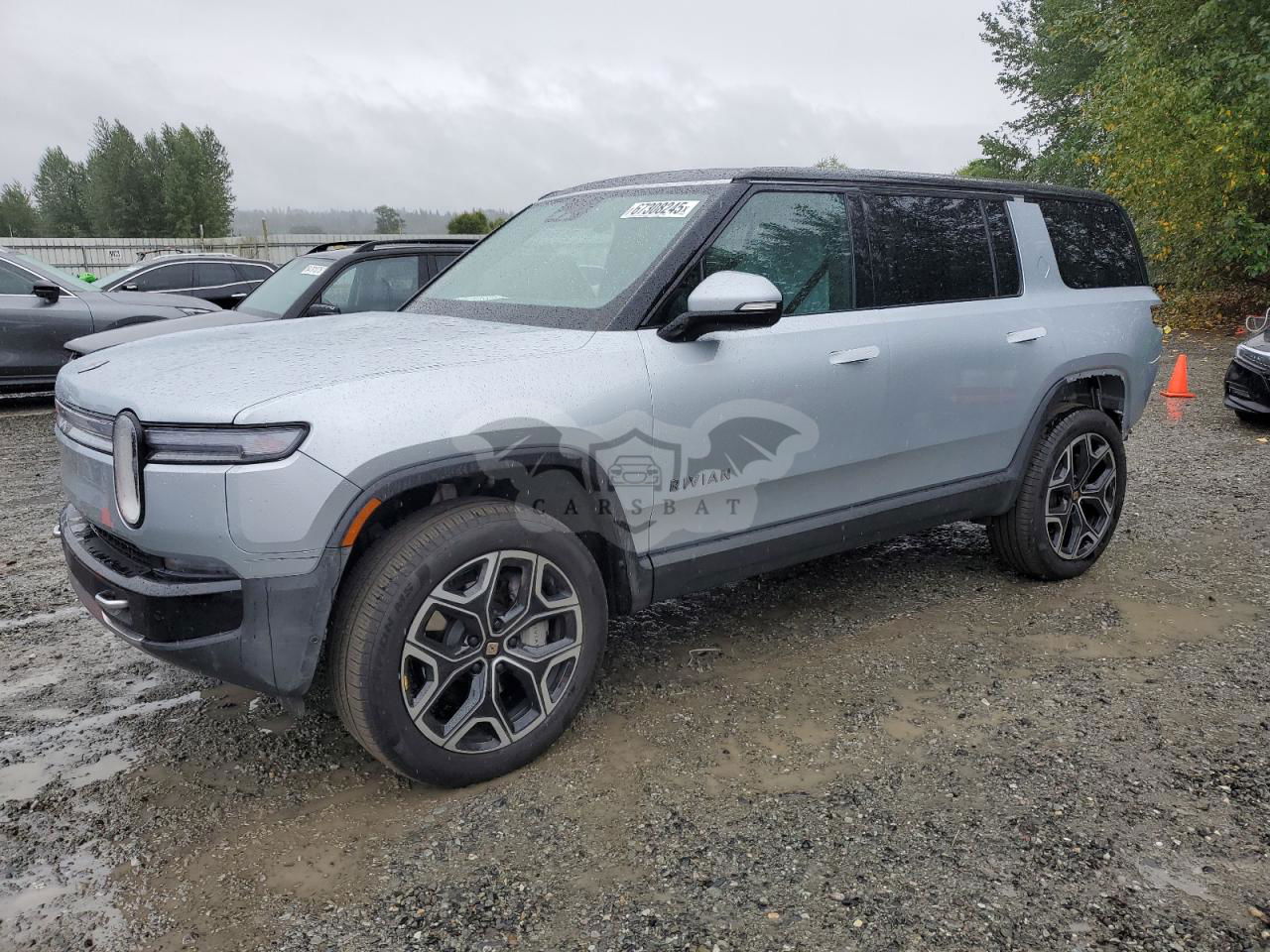 Rivian R1S ADVENTURE 2025