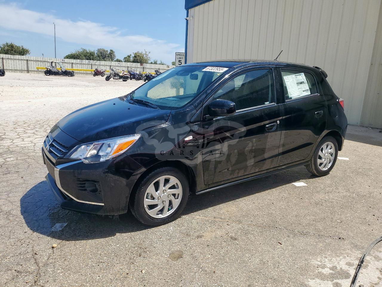 Mitsubishi Mirage ES 1.2L  3 2024