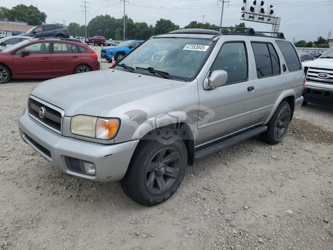 Nissan Pathfinder LE 3.5L  6 2002