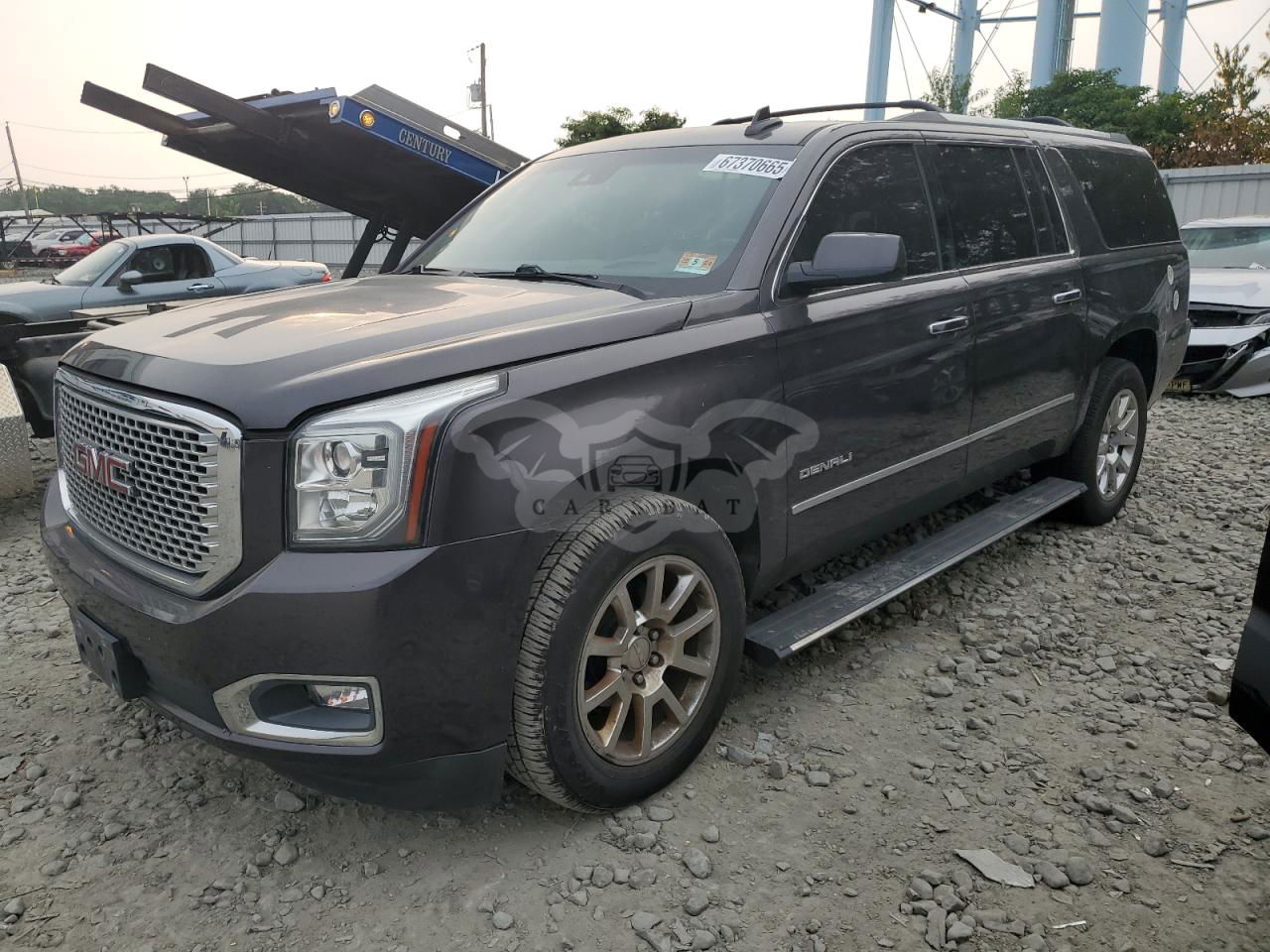 GMC Yukon DENALI 6.2L  8 2015
