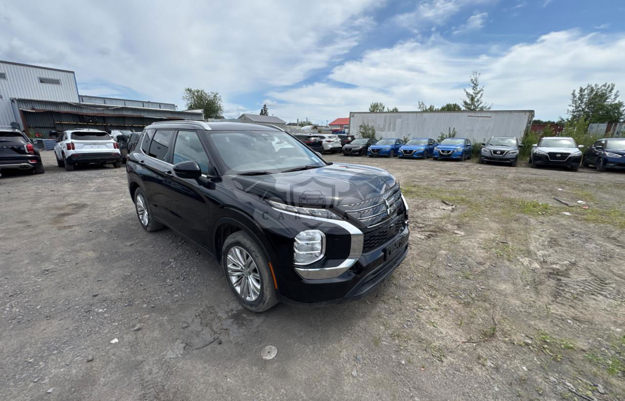 Mitsubishi Outlander ES 2.5L  4 2022