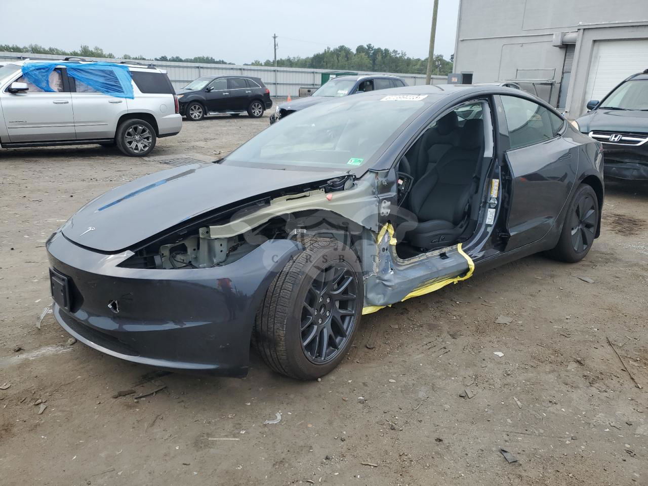 Tesla Model 3 2025