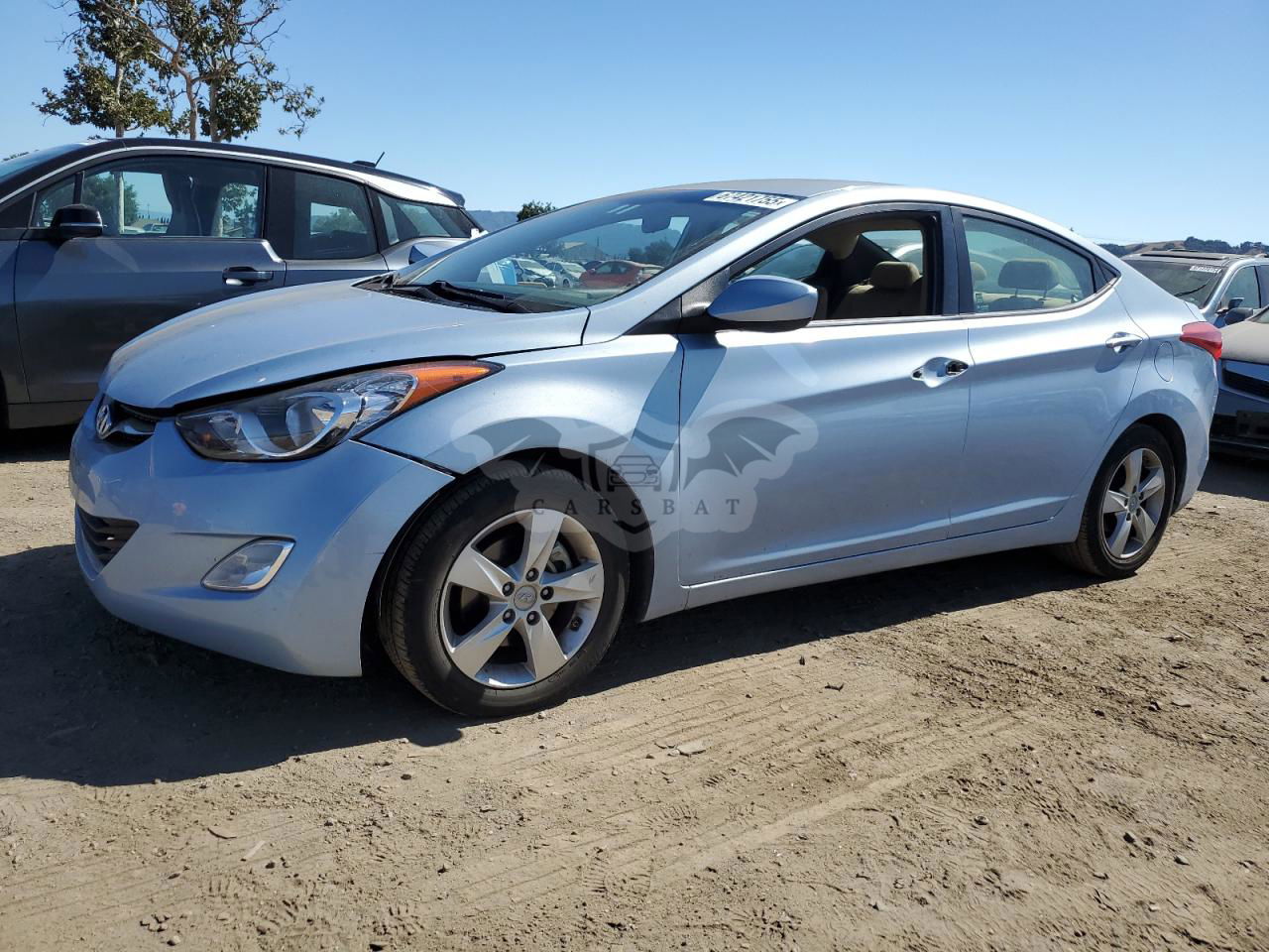 Hyundai Elantra GLS 1.8L  4 2012