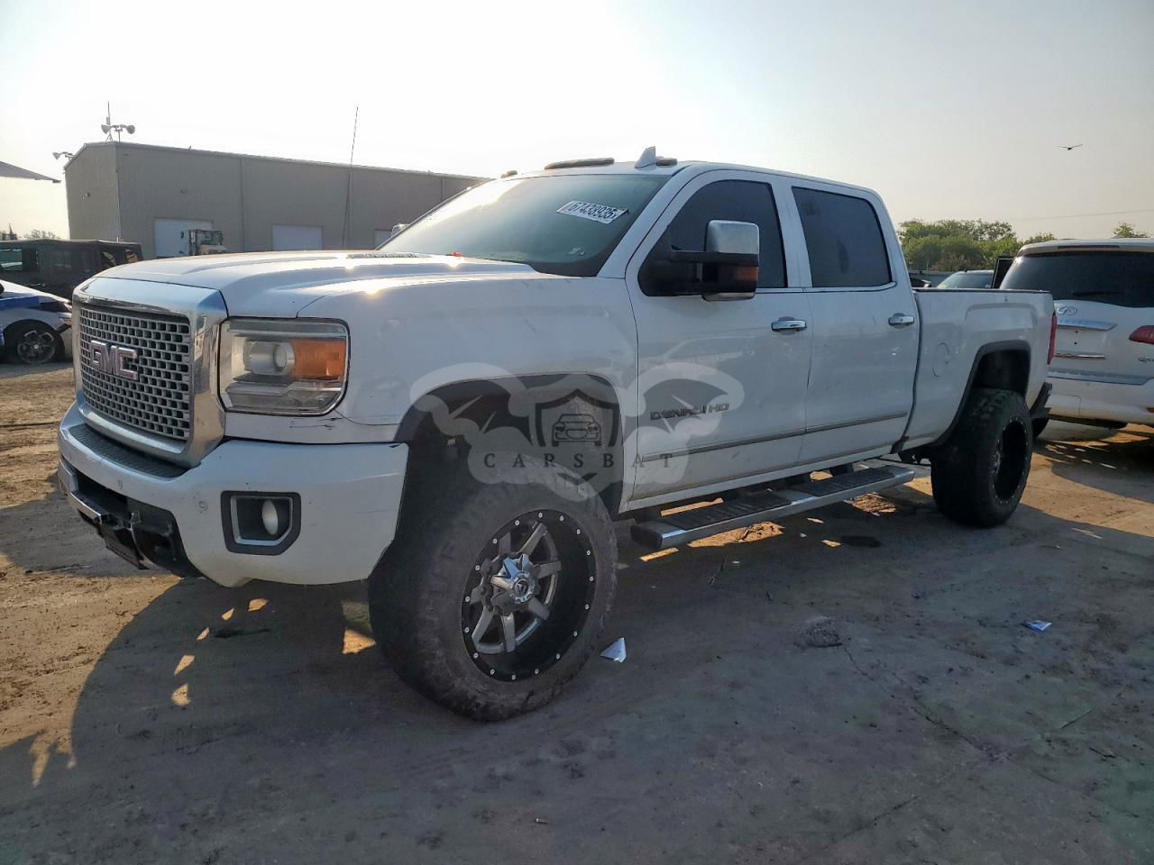 GMC Sierra K2500 DENALI 6.6L  8 2016