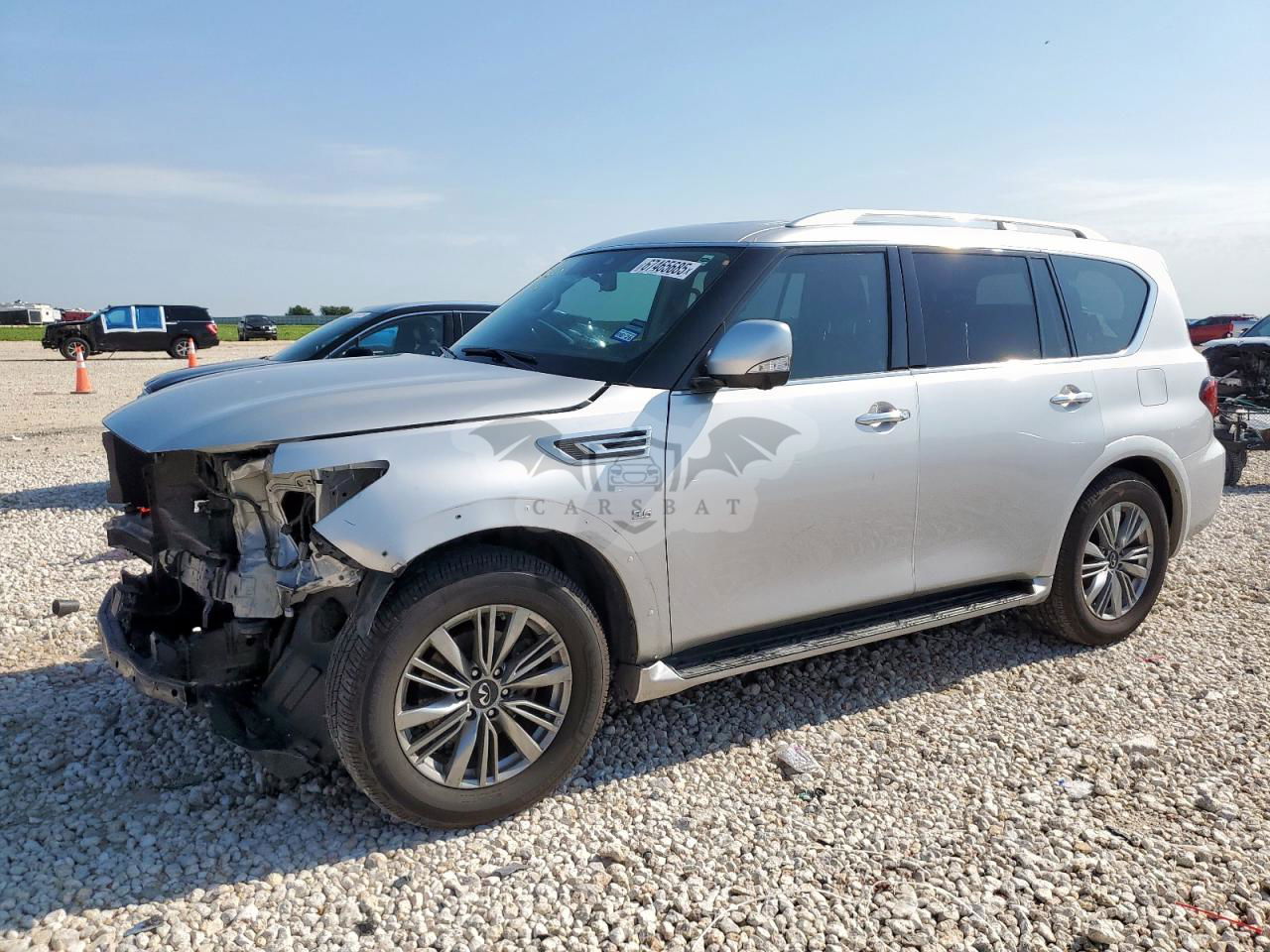 Infiniti QX80 LUXE 5.6L  8 2020