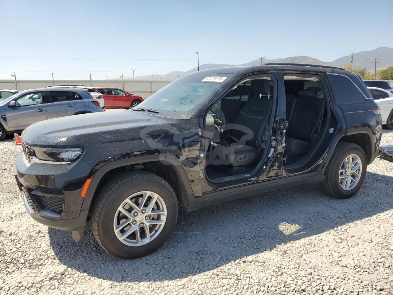 Jeep Grand Cherokee LAREDO 3.6L  6 2025