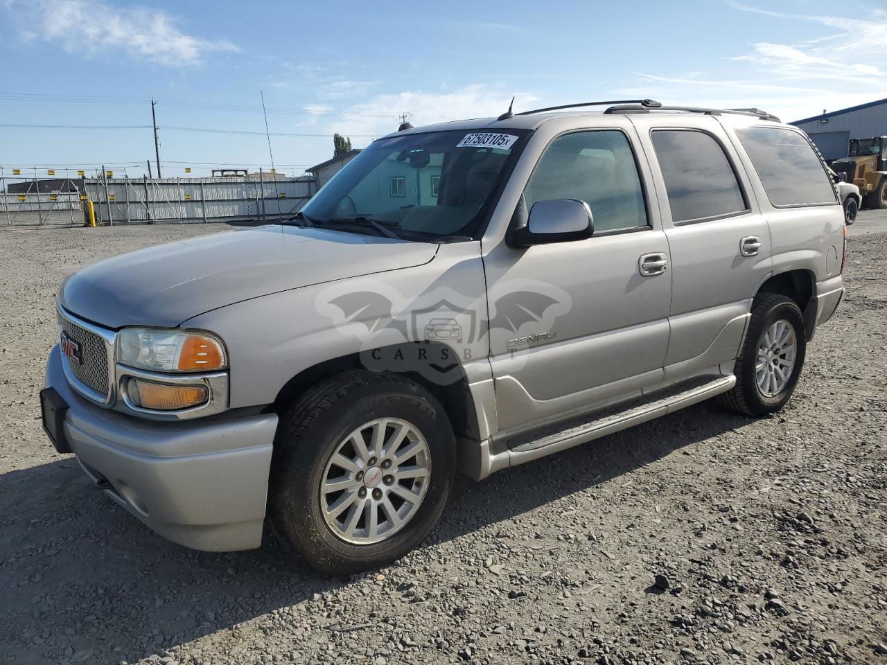 GMC Yukon DENALI 6.0L  8 2005