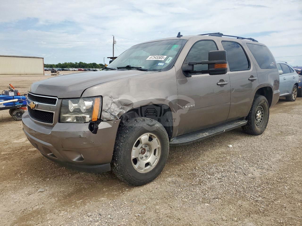 Chevrolet Tahoe K1500 LT 5.3L  8 2011