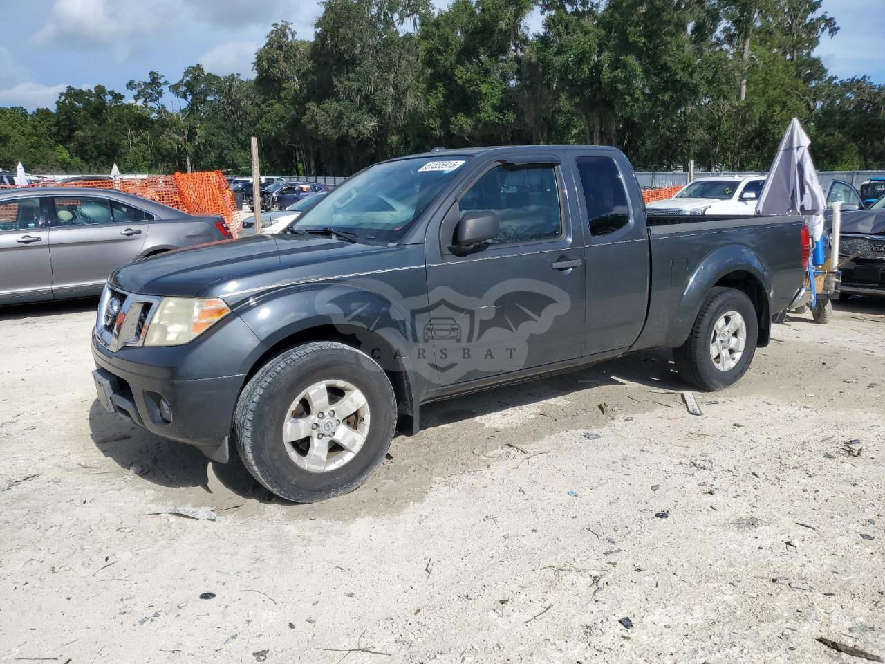 Nissan Frontier SV 4.0L  6 2012