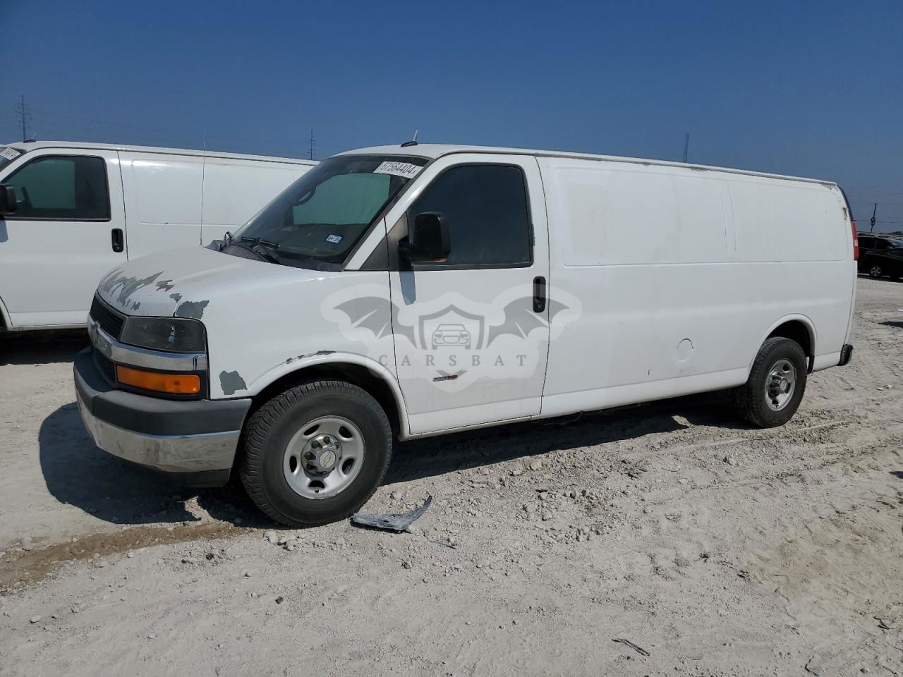 Chevrolet Express 6.6L  8 2011