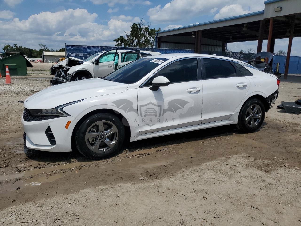 Kia K5 LXS 1.6L  4 2022