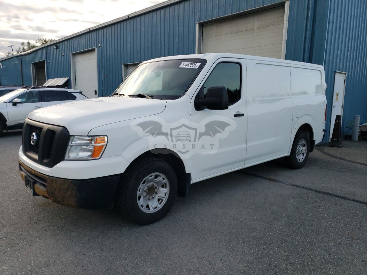 Nissan NV series 2500 5.6L  8 2012