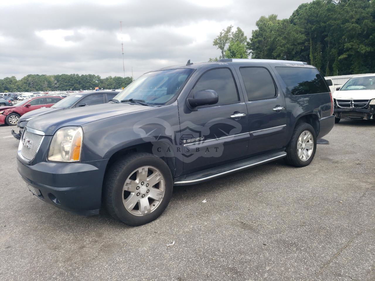 GMC Yukon DENALI 6.2L  8 2008
