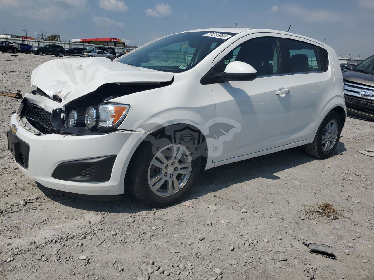 Chevrolet Aveo (Sonic) LT 1.8L  4 2015