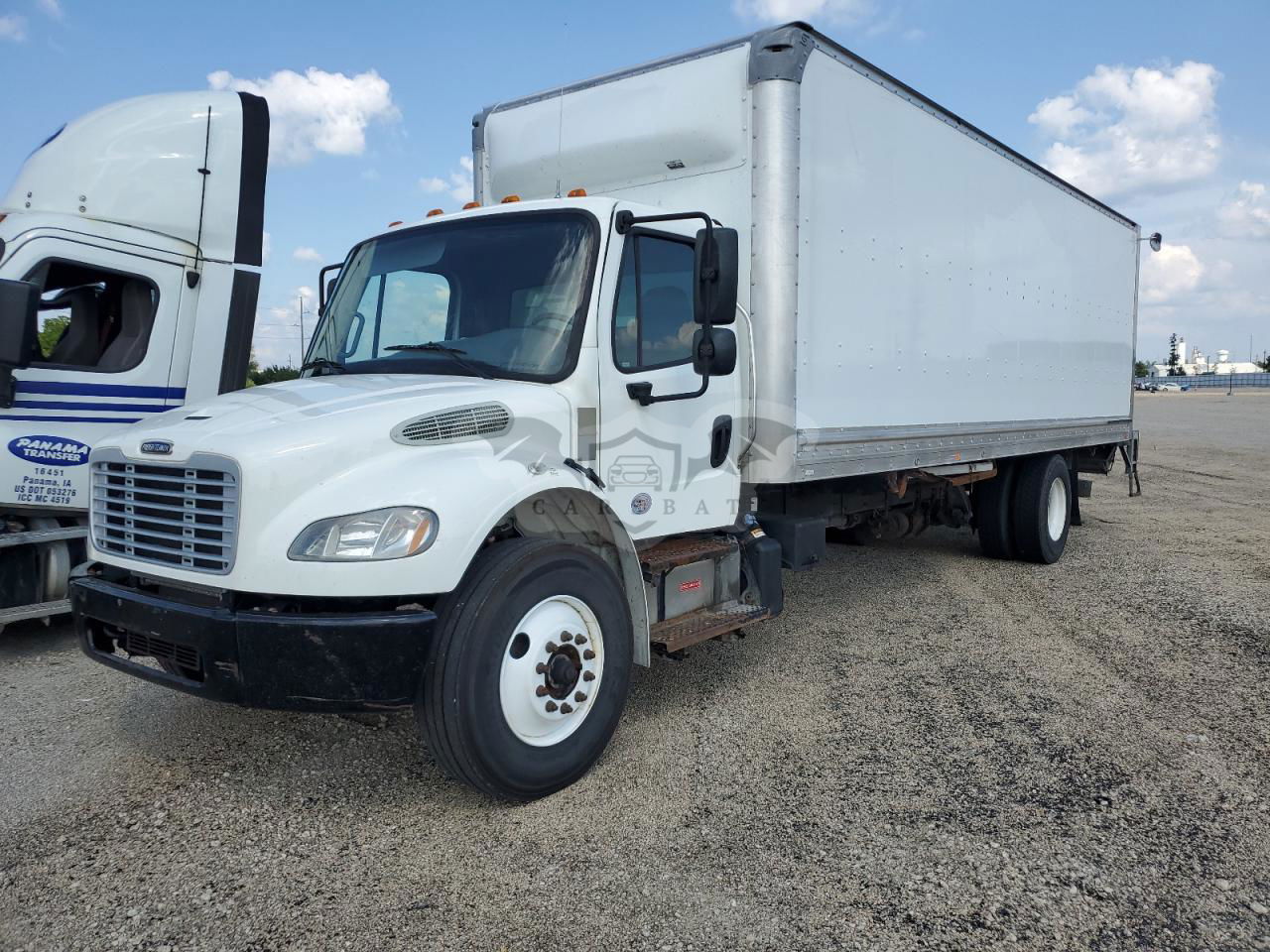 Freightliner Business Class M2 106 MEDIUM DUTY 6.7L  6 2020