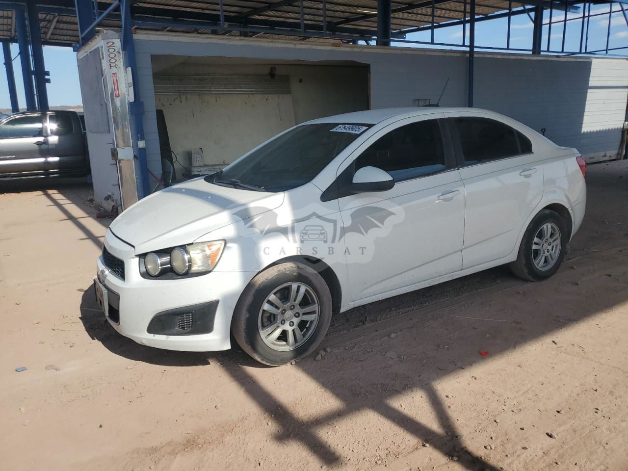 Chevrolet Aveo (Sonic) LT 1.8L  4 2015