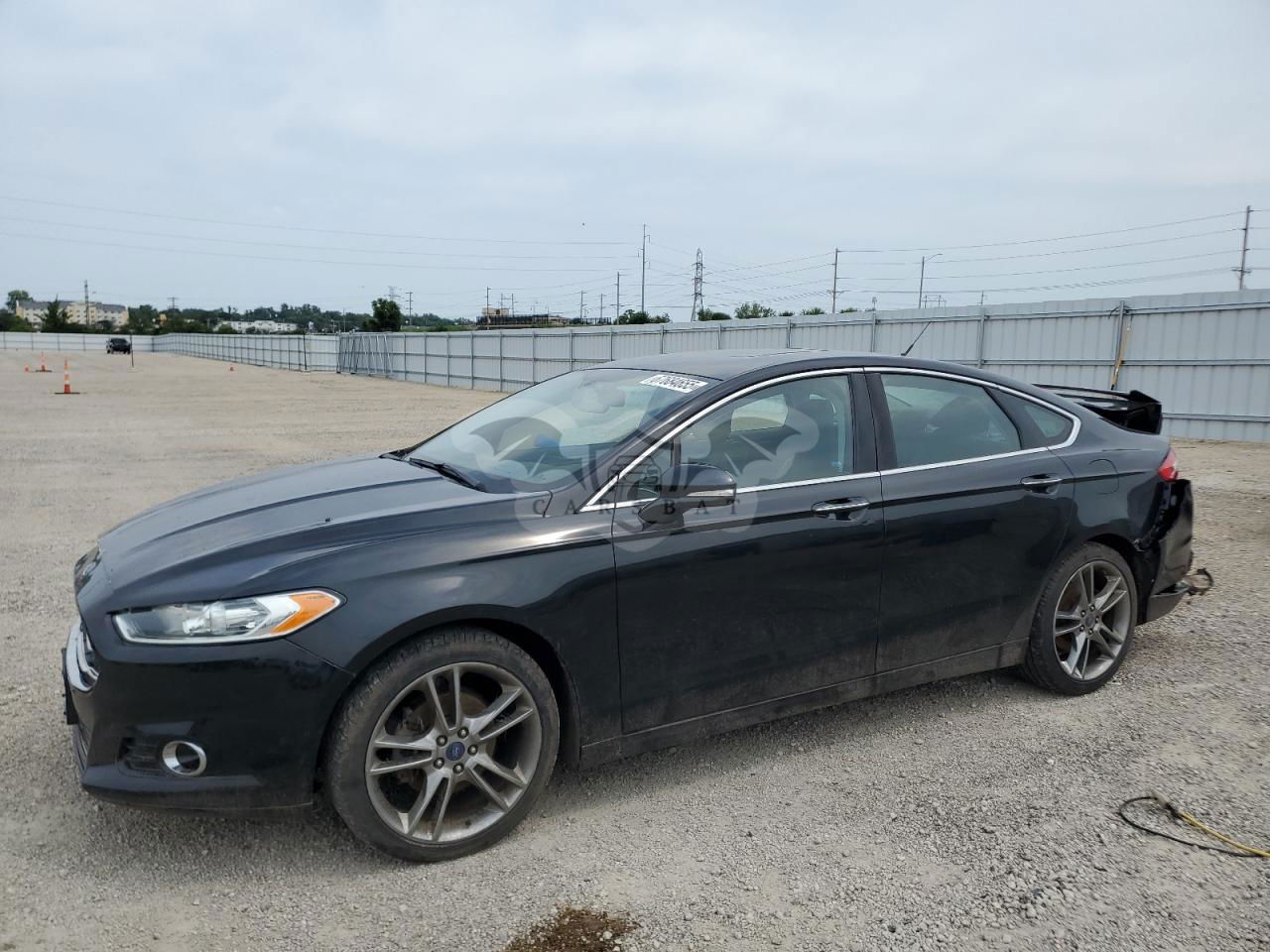 Ford Fusion TITANIUM 2.0L  4 2015