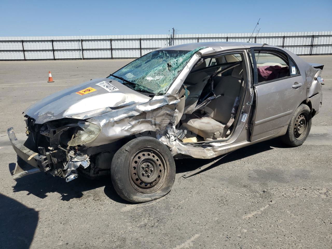 Toyota Corolla CE 1.8L  4 2003