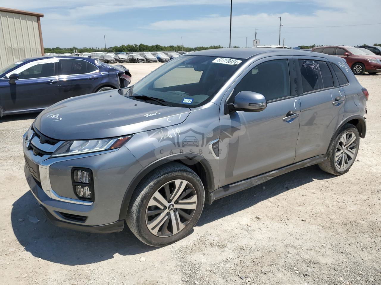 Mitsubishi Outlander SE 2.0L  4 2021