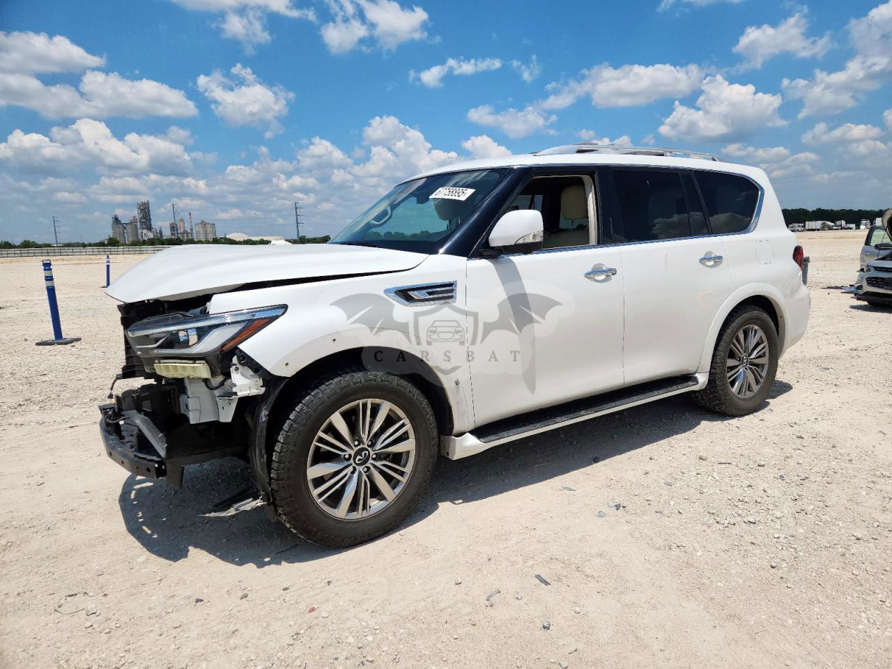 Infiniti QX80 LUXE 5.6L  8 2021