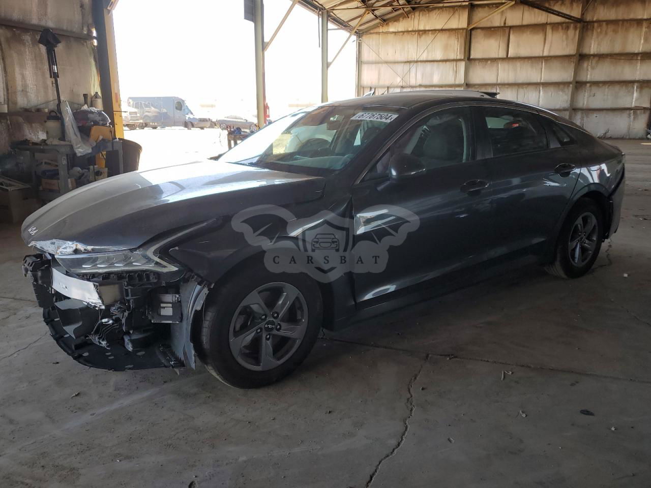 Kia K5 LXS 1.6L  4 2022