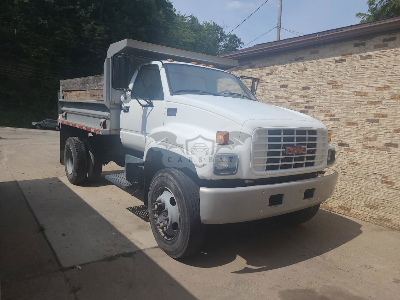 GMC C/K Series C7H042 6 2001