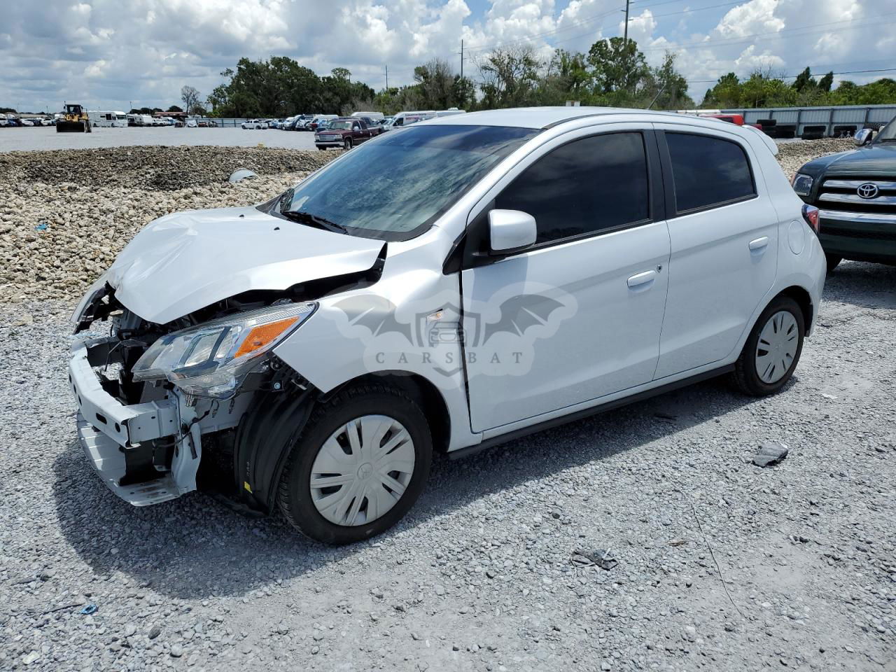 Mitsubishi Mirage ES 1.2L  3 2024
