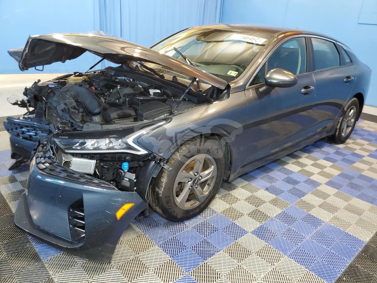 Kia K5 LXS 1.6L  4 2022