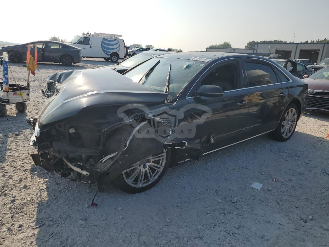 Audi A8 L QUATTRO 4.2L  8 2011