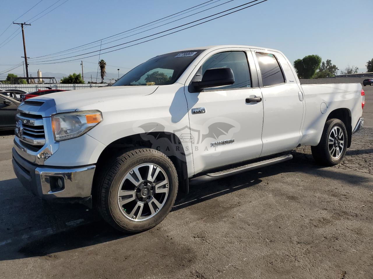 Toyota Tundra DOUBLE CAB SR 5.7L  8 2016