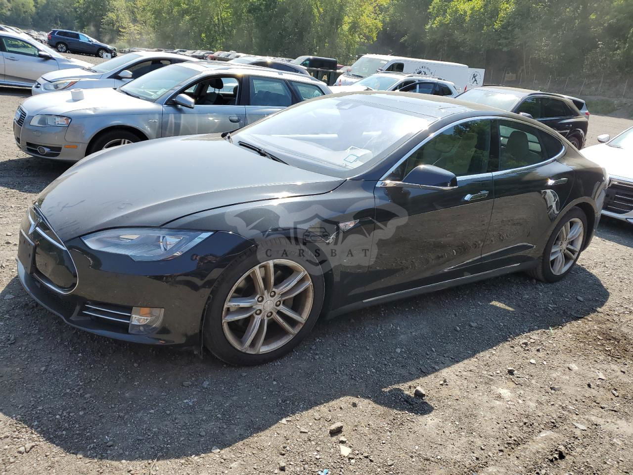 Tesla Model S 2015