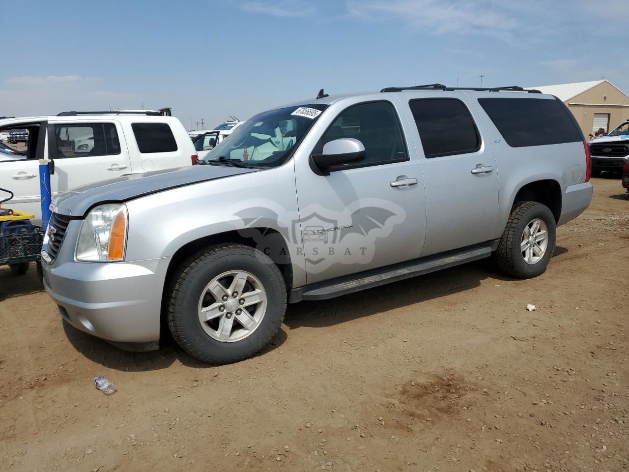 GMC Yukon K1500 SLT 5.3L  8 2013