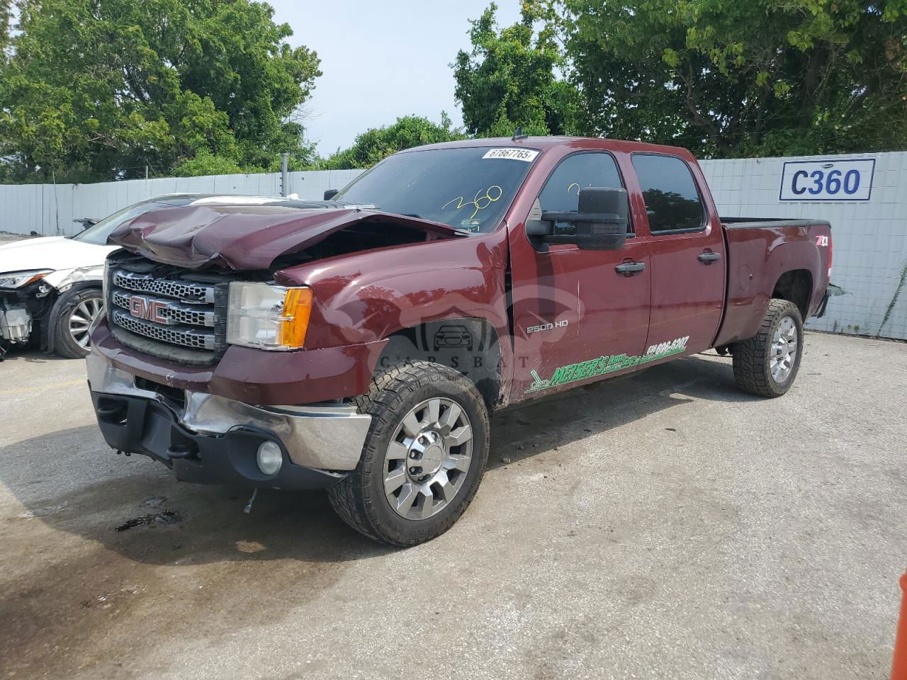 GMC Sierra K2500 SLE 6.6L  8 2012